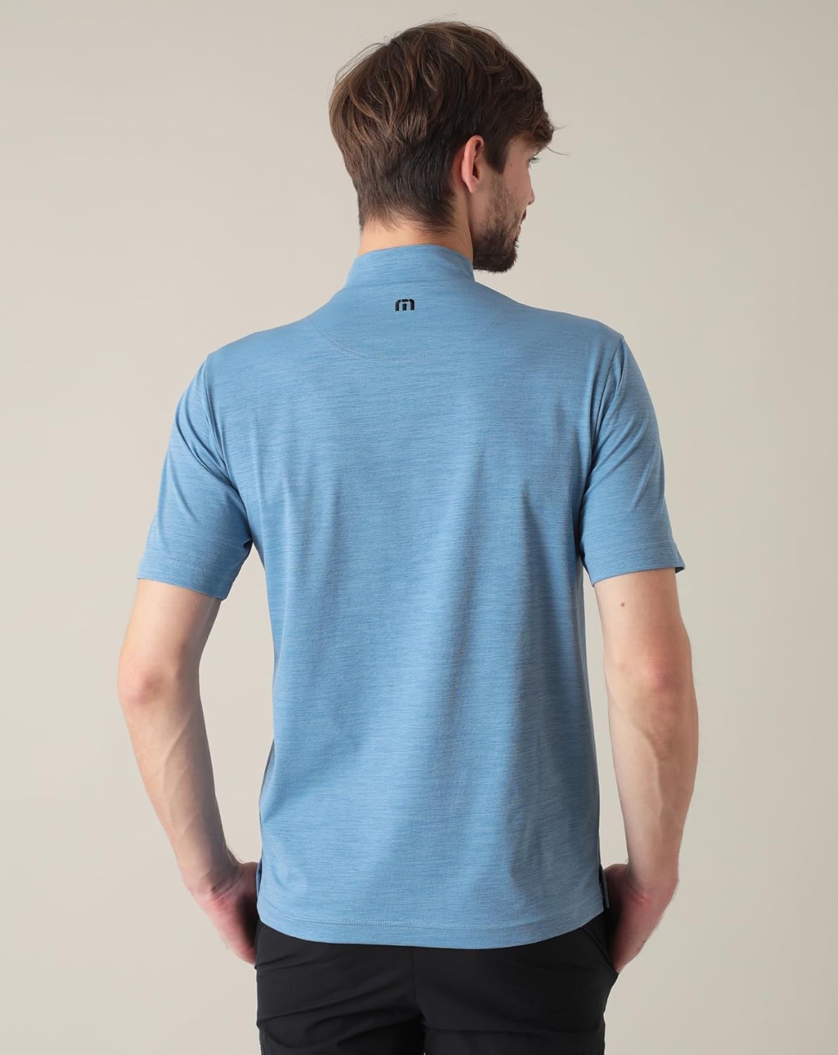 新品 トラヴィスマシュー 半袖モックネック 首ロゴ ホワイト Lサイズ トラヴィスマシュー（Travis Mathew）ゴルフウェア 吸水 モック